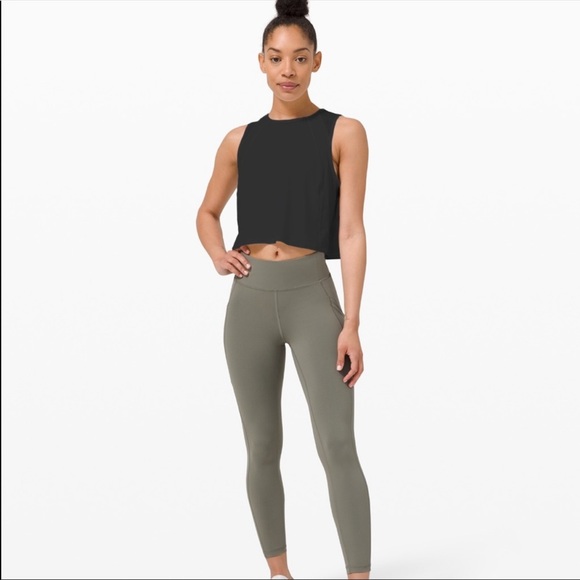 Lululemon Sculpt Tank Cropped - Picture 2 of 5